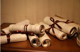 2020年成人高考專(zhuān)升本大學(xué)語(yǔ)文課文詳解:選擇與安排